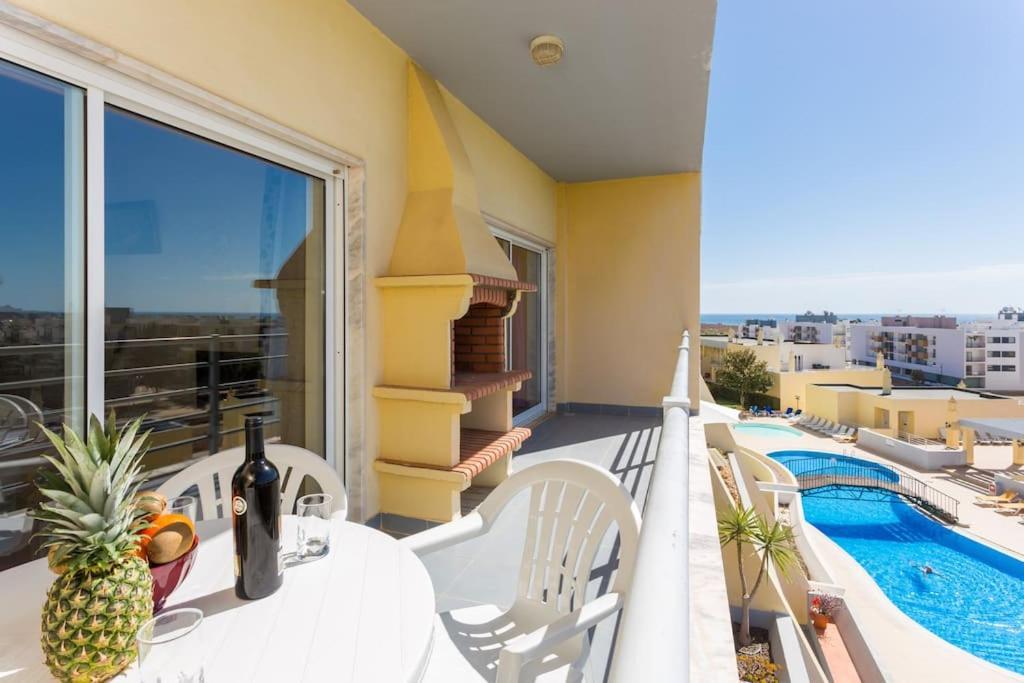 Beautiful Place With Ocean View Lagos Exterior photo